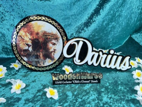 Photo Gallery 30 Key with elegant charm